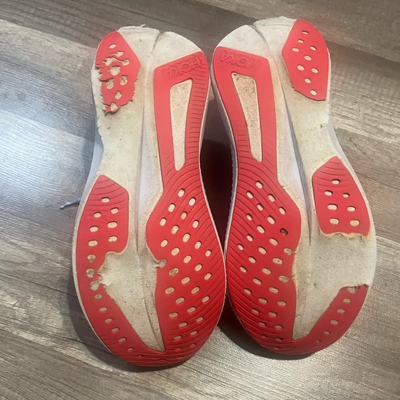 [SOLD]Hoka Women’s Mach 6 Athletic Shoes - Picture 6 of 6